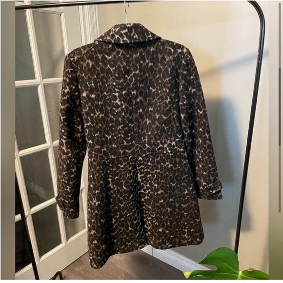 Old Navy Leopard Print Coat (M) - Picture 2 of 5